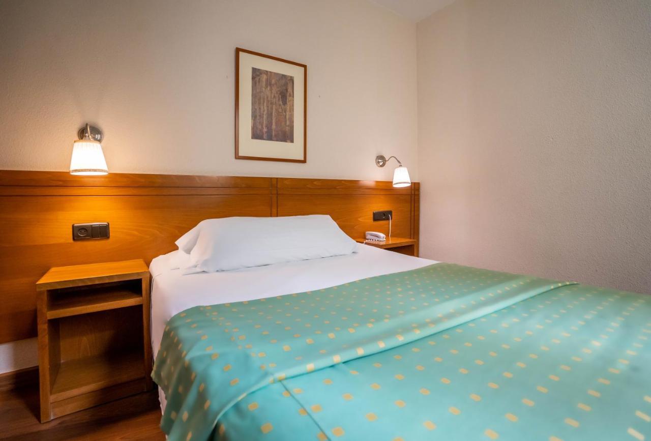 Yit Conquista De Toledo Hotel Buitenkant foto
