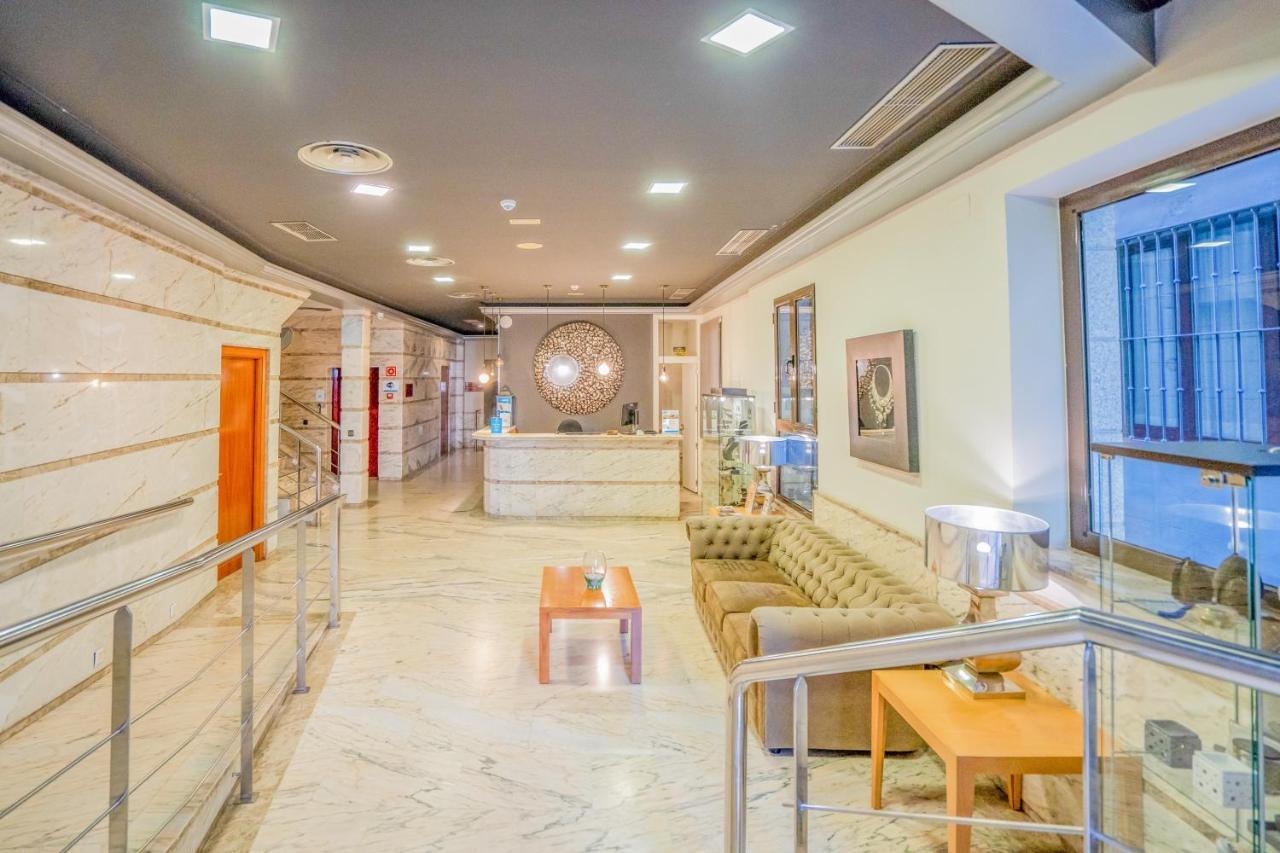 Yit Conquista De Toledo Hotel Buitenkant foto