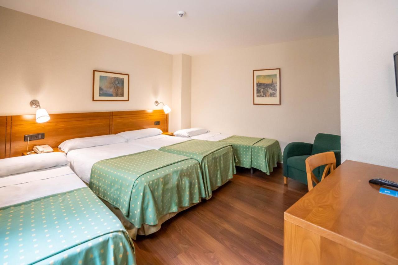 Yit Conquista De Toledo Hotel Buitenkant foto
