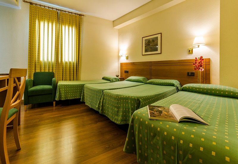 Yit Conquista De Toledo Hotel Buitenkant foto