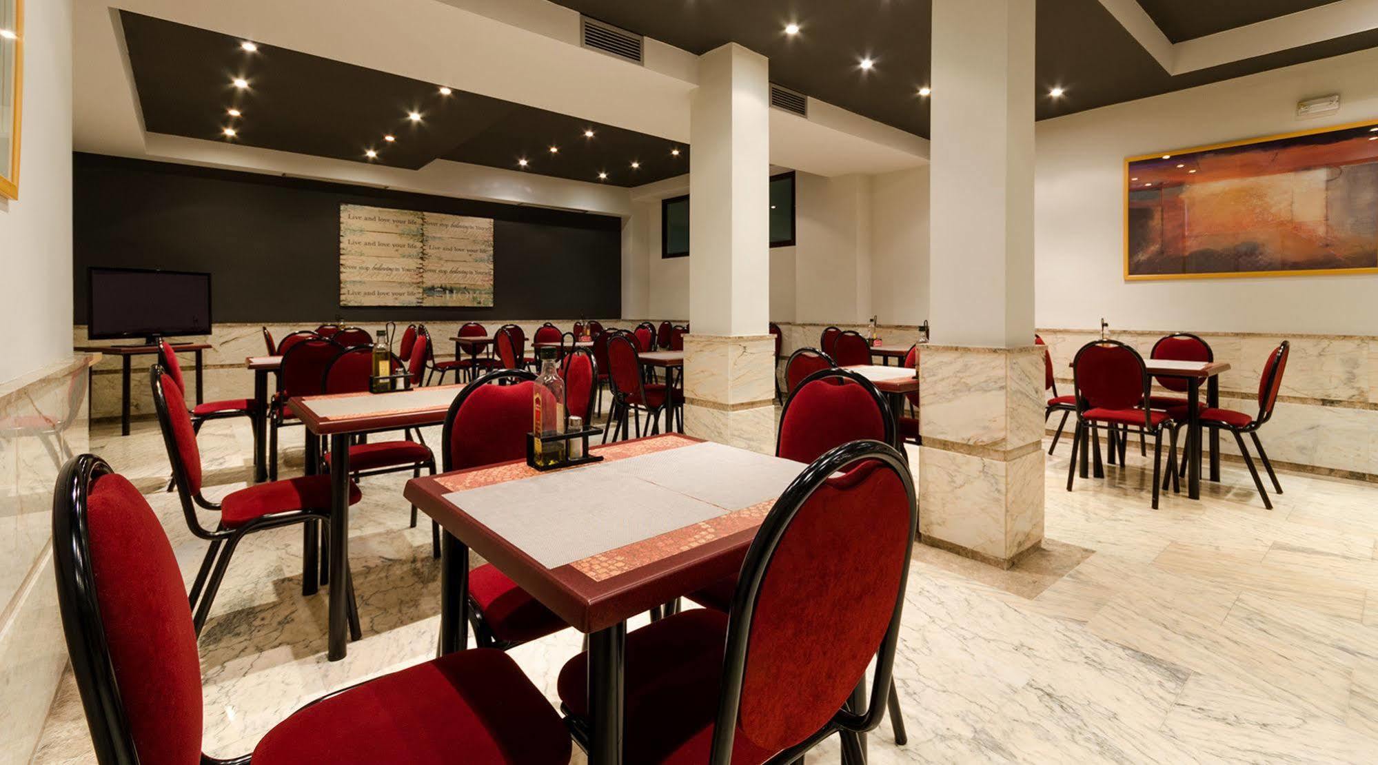 Yit Conquista De Toledo Hotel Buitenkant foto